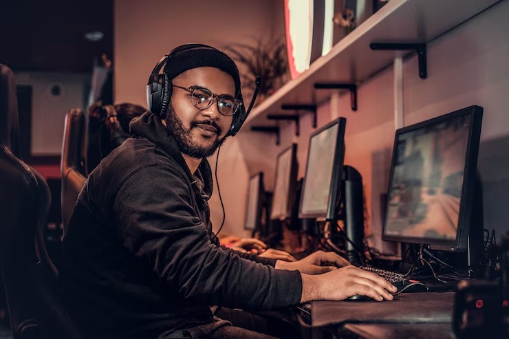 Externalisation ou recrutement interne pour un développeur C++ ?