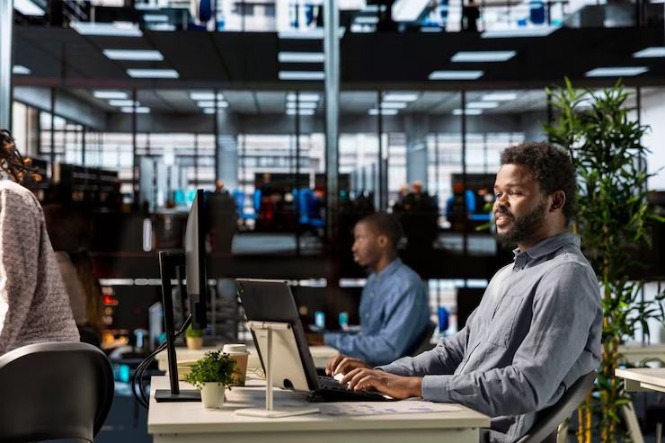 Entreprise informatique à Madagascar : comment choisir le bon partenaire d’outsourcing pour vos besoins IT ?